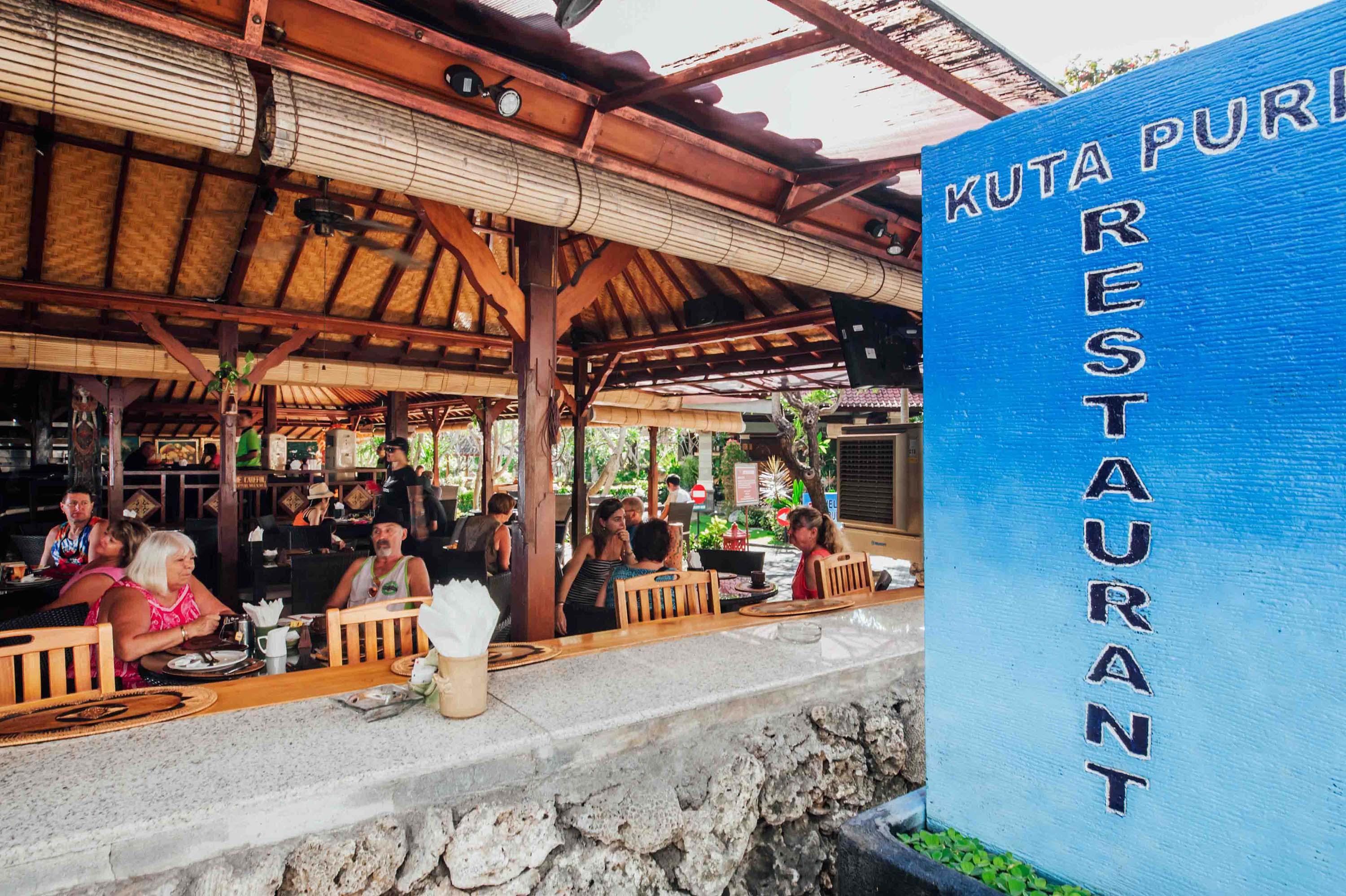 Kuta Puri Bungalows, Villas And Resort Exterior photo