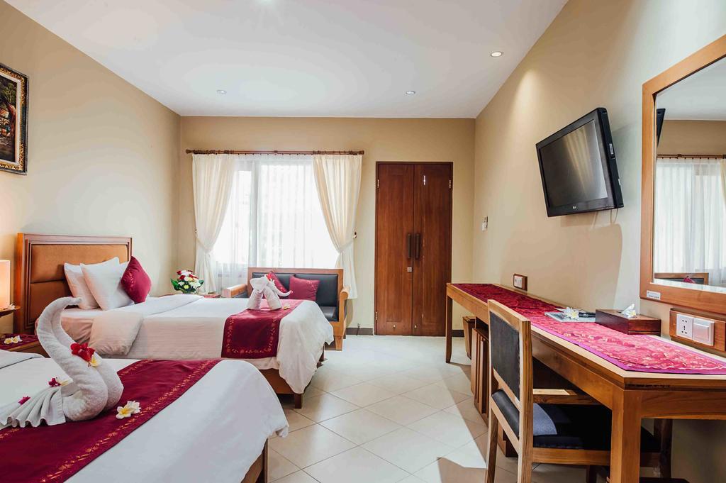 Kuta Puri Bungalows, Villas And Resort Exterior photo